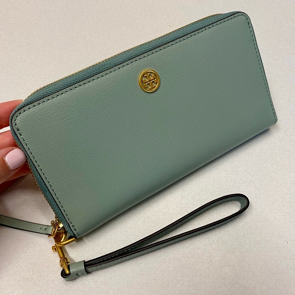 Tory Burch Emerson Zip Wallet/Wristlet